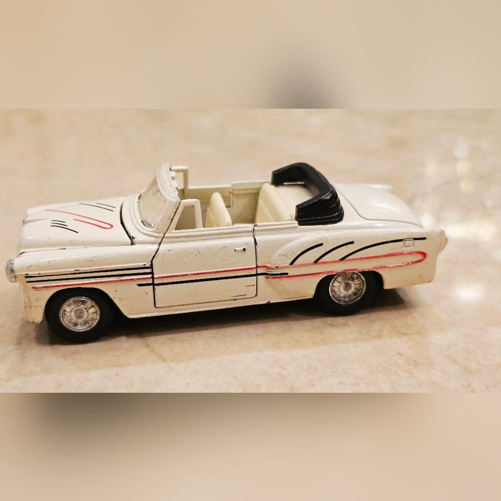 Classic Vintage Welly No.9012 Off White‎ 2 Door Convertible Diecast Toy Car